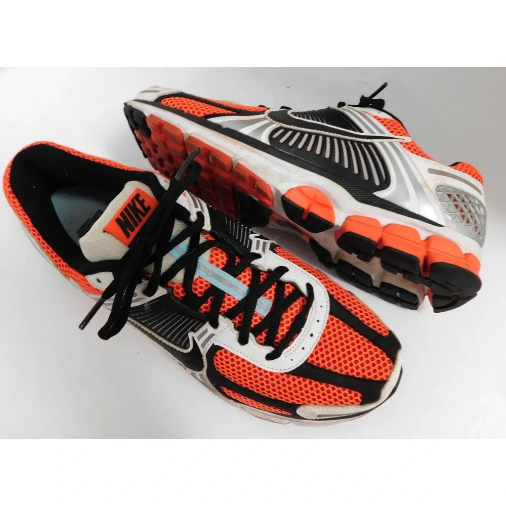 Nike Zoom Vomero 5 Bright Crimson SE Size 10 Mens Red‎ Sneakers 2024 CZ8667-600